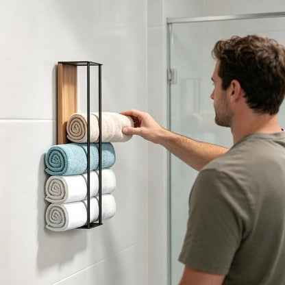 Porte serviette mural vertical rangement pratique dans une salle de bain